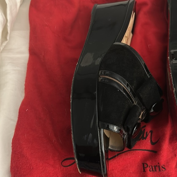 Christian Louboutin patent platform sandals size 39 - Picture 12 of 13